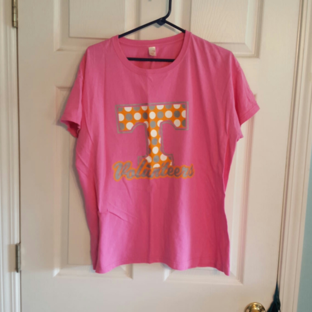 Vols tee